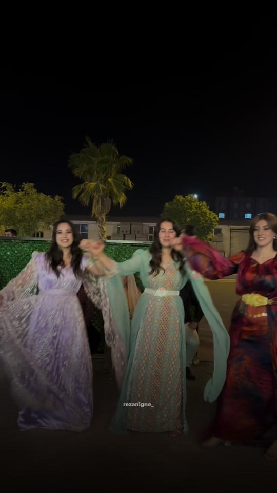 Post 8 by Esma on TikTok (video)
