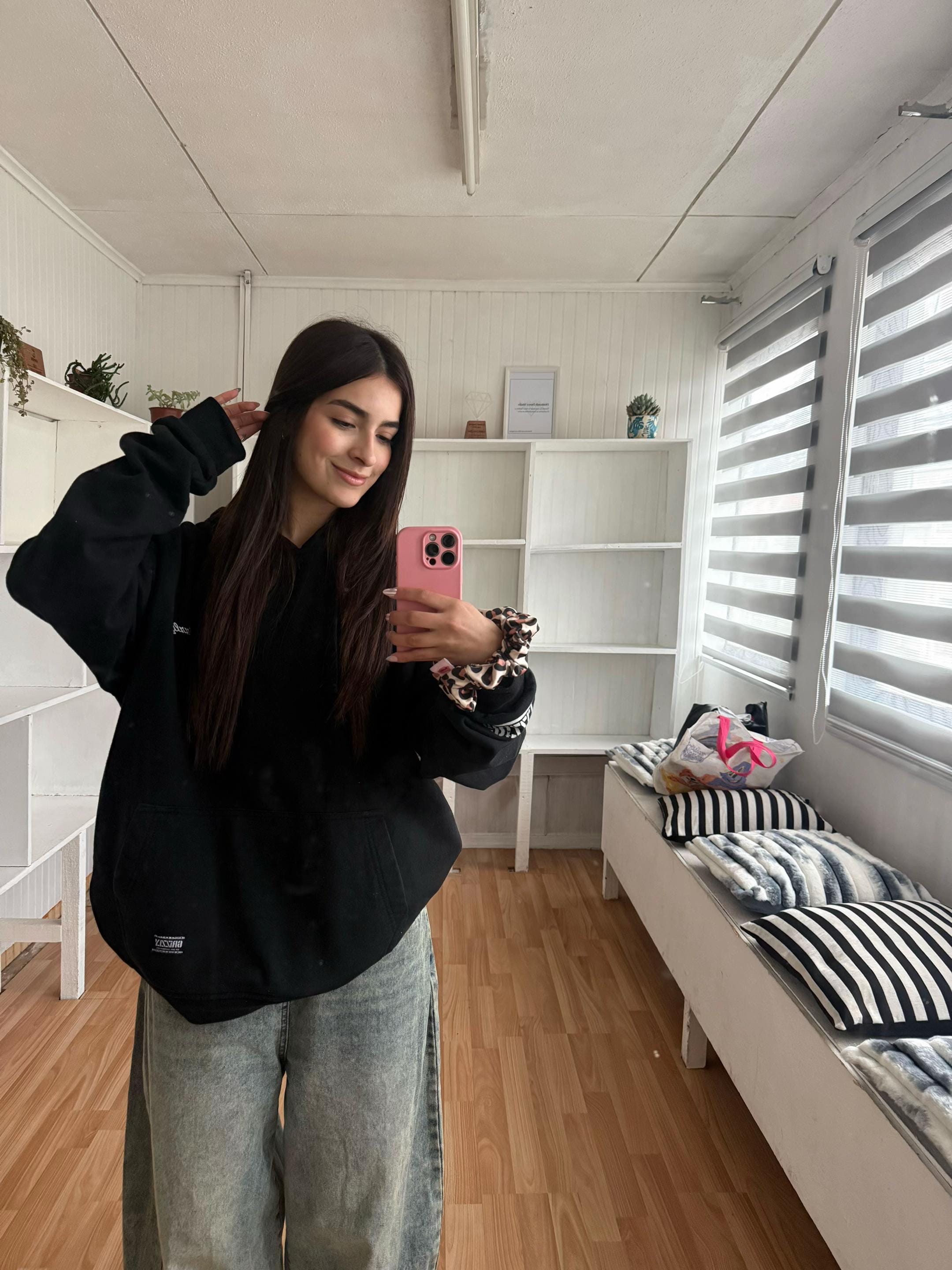 Post 3 by barbaraasandovalq_ on TikTok (video)