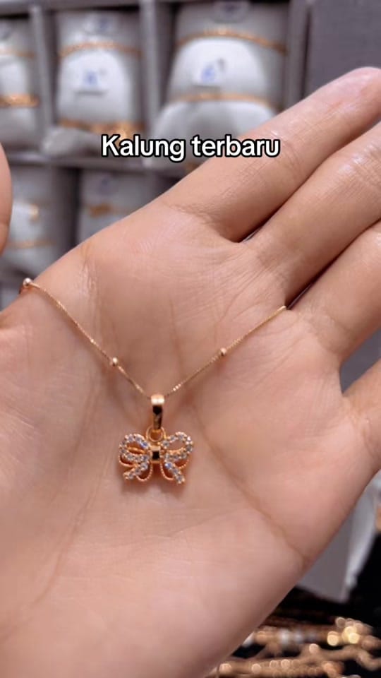 Post 7 by Btari Perhiasan on TikTok (video)