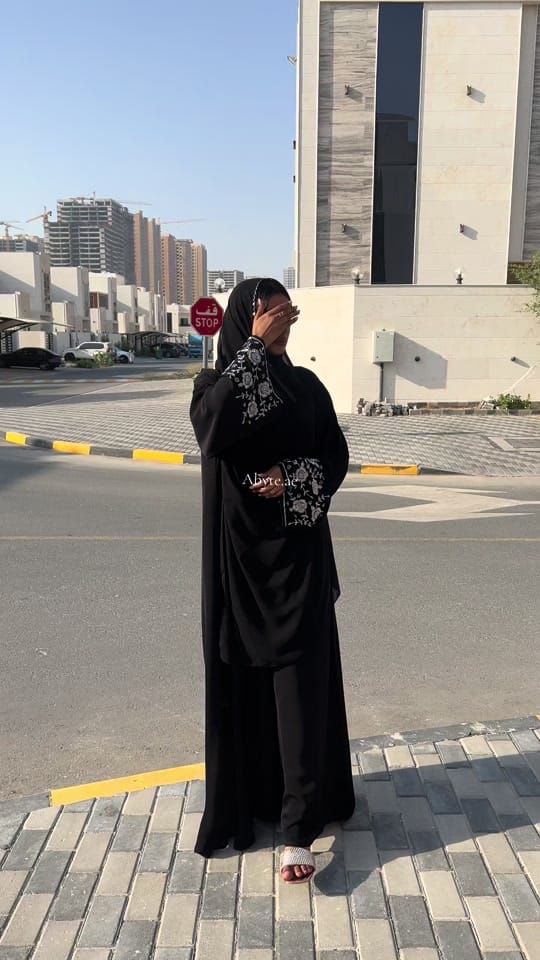 Post 9 by Abyte.ae on TikTok (video)