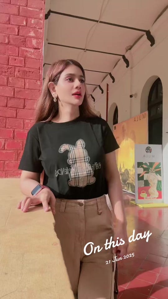 Post 1 by VLove Founder Yadanar Soe on TikTok (video)