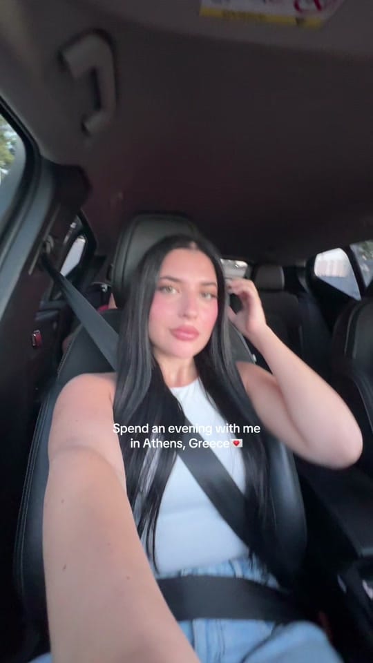 Post 7 by iliana on TikTok (video)