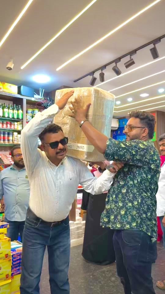 Post 10 by Aslam_poonur on TikTok (video)