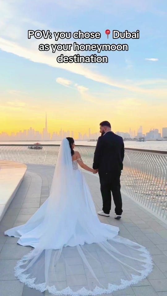 Post 8 by Elissa_dubai_photographer on TikTok (video)