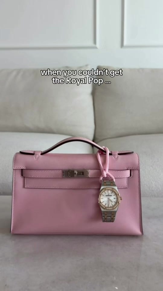Post 3 by Ira on TikTok (video)
