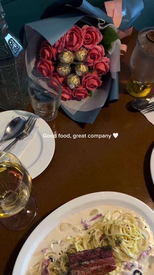 Post 4 by Sinethemba Kunene🇿🇦🇰🇷 on TikTok (video)