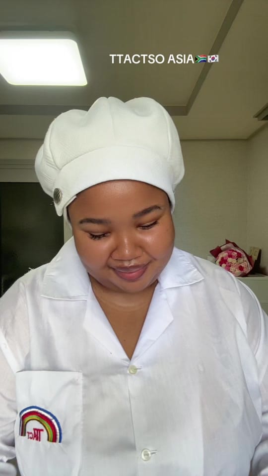 Post 8 by Sinethemba Kunene🇿🇦🇰🇷 on TikTok (video)