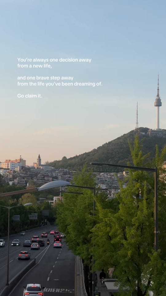 Post 6 by Laura Jung on TikTok (video)