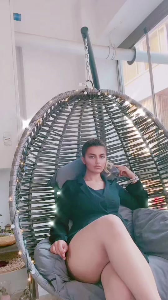 Post 1 by Isabella👱🏾‍♀️🥥🐆 on TikTok (video)
