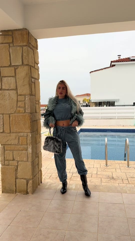 Post 7 by Insta:bella_lovelyyy on TikTok (video)