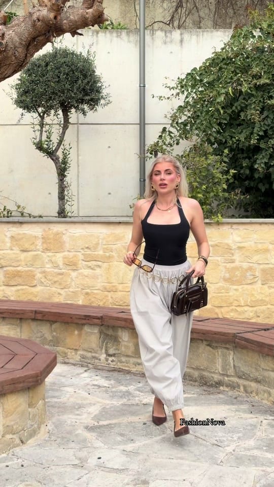Post 6 by Insta:bella_lovelyyy on TikTok (video)
