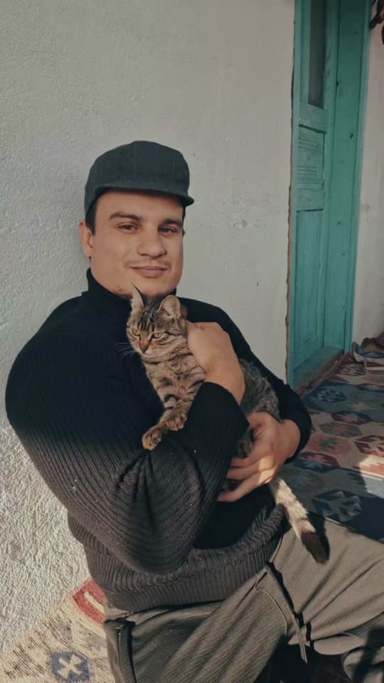 Post 8 by Ali Erdoğan on TikTok (video)