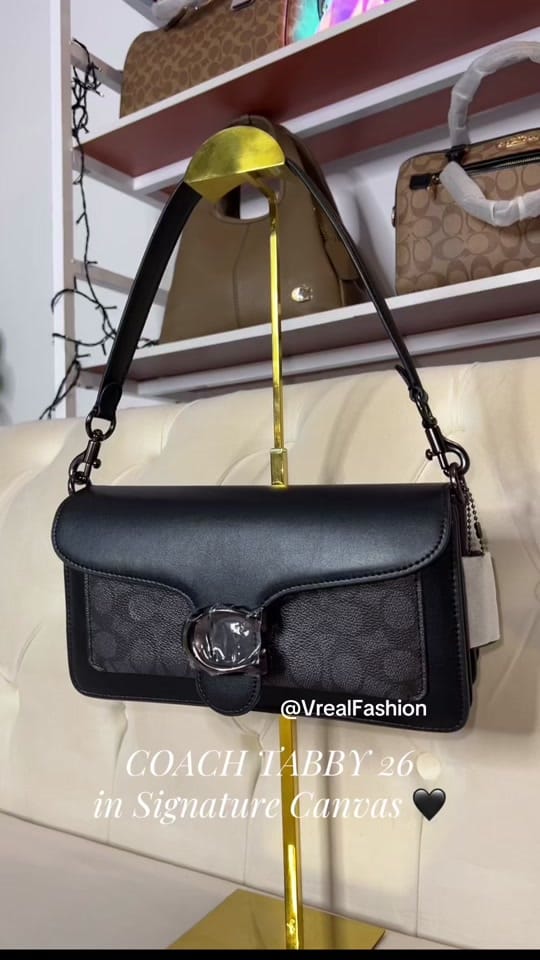 Post 5 by V Real Fashion AE on TikTok (video)