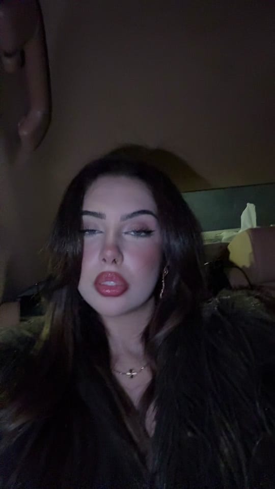 Post 6 by Emaa on TikTok (video)
