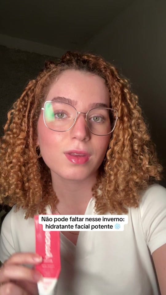 Post 7 by Eduarda Neiva Santia on TikTok (video)