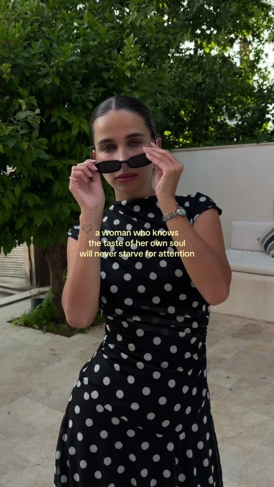 Post 7 by Anastasia | IG: @xflorels on TikTok (video)