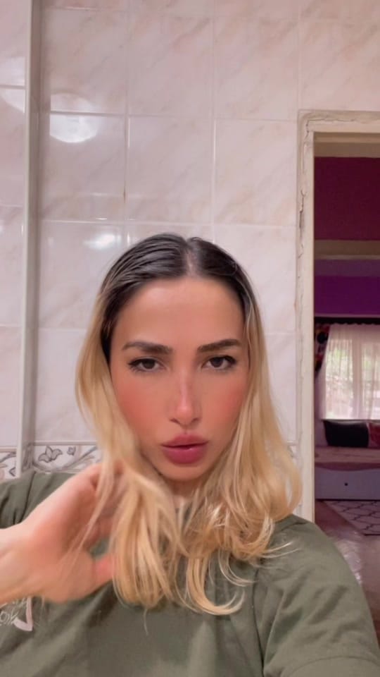 Post 3 by Nava Nur Tüzüner on TikTok (video)