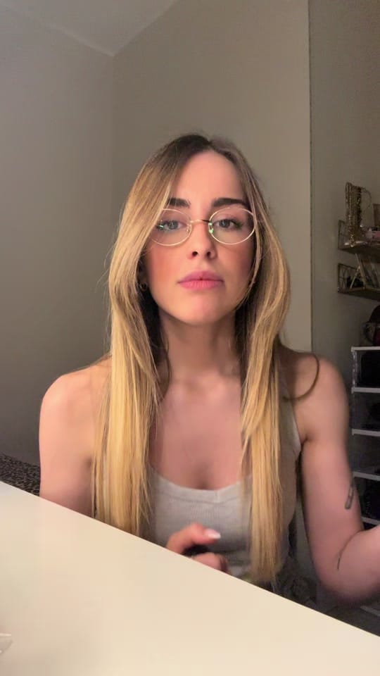 Post 3 by UGC Creator | Pia 🎀✨ on TikTok (video)