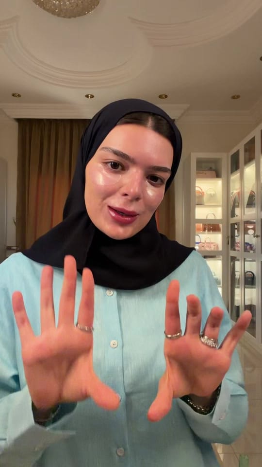Post 6 by 974bya on TikTok (video)