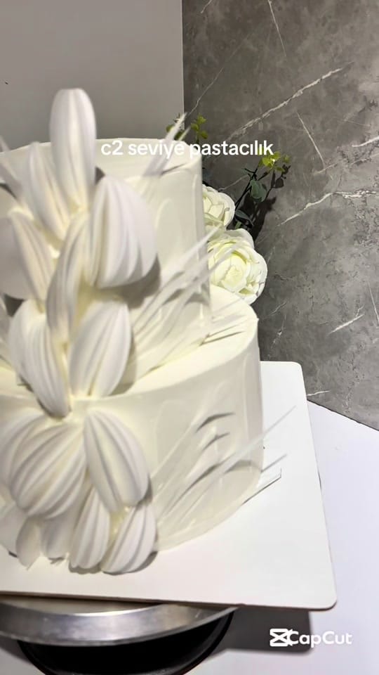 Post 4 by Şerife’nin Pasta Evi on TikTok (video)