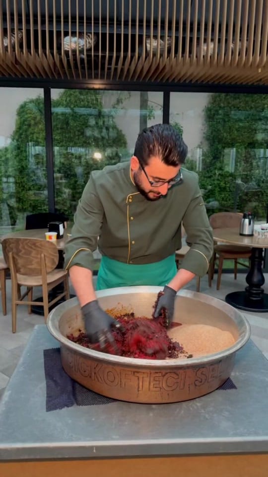Post 3 by cigkofteciselimbey on TikTok (video)