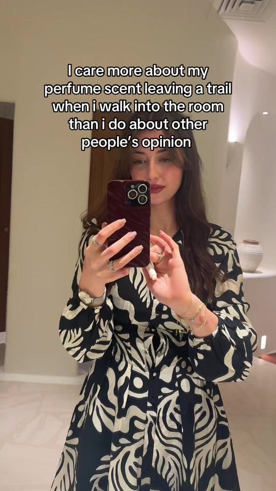 Post 1 by Irem on TikTok (video)