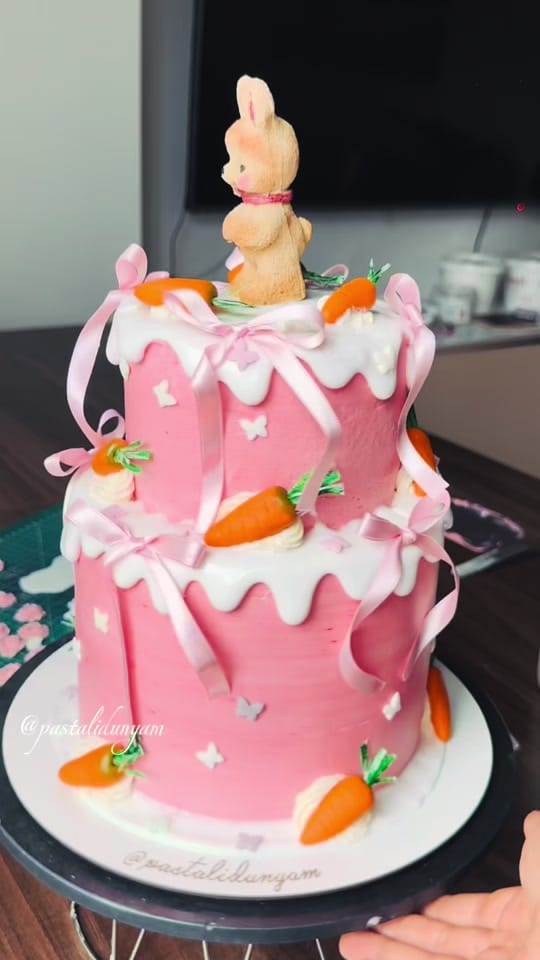 Post 6 by ❤️ Sevda ❤️ on TikTok (video)