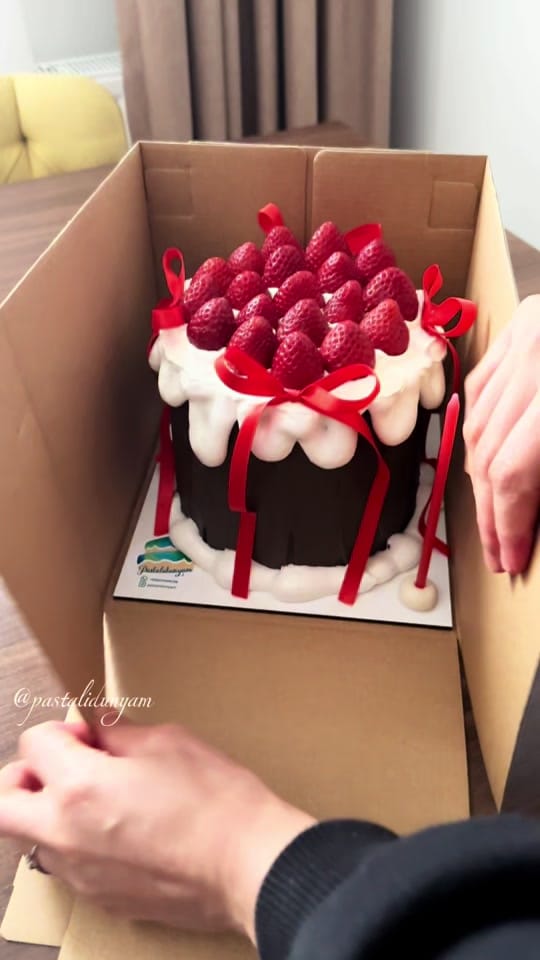 Post 4 by ❤️ Sevda ❤️ on TikTok (video)