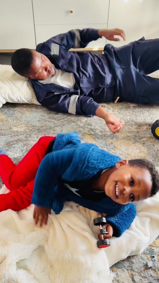 Post 2 by Asanda Amazizi Mqotyana on TikTok (video)