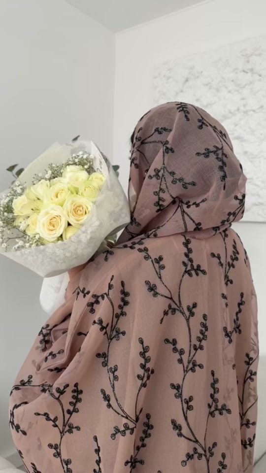 Post 1 by ihadya on TikTok (video)