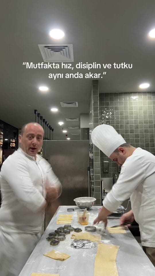 Post 7 by Emin Şimşek on TikTok (video)