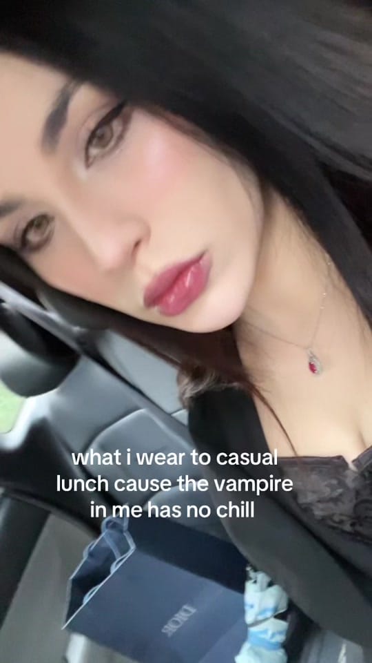 Post 6 by Sue Ellen Gs on TikTok (video)