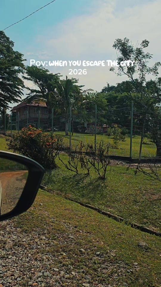 Post 10 by Gayathri Gnapragasan on TikTok (video)