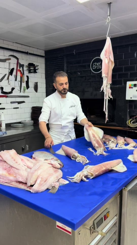 Post 2 by Faruk Cheff on TikTok (video)