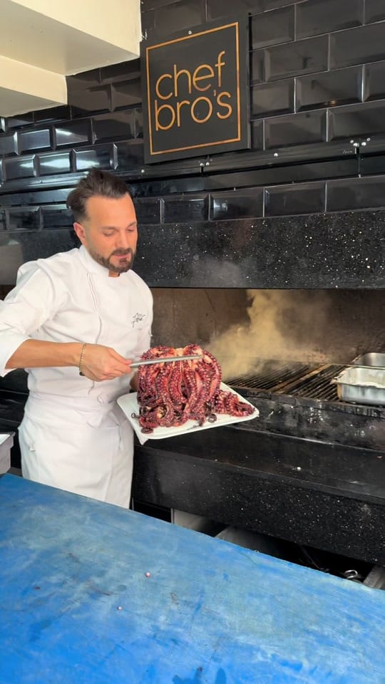 Post 9 by Faruk Cheff on TikTok (video)