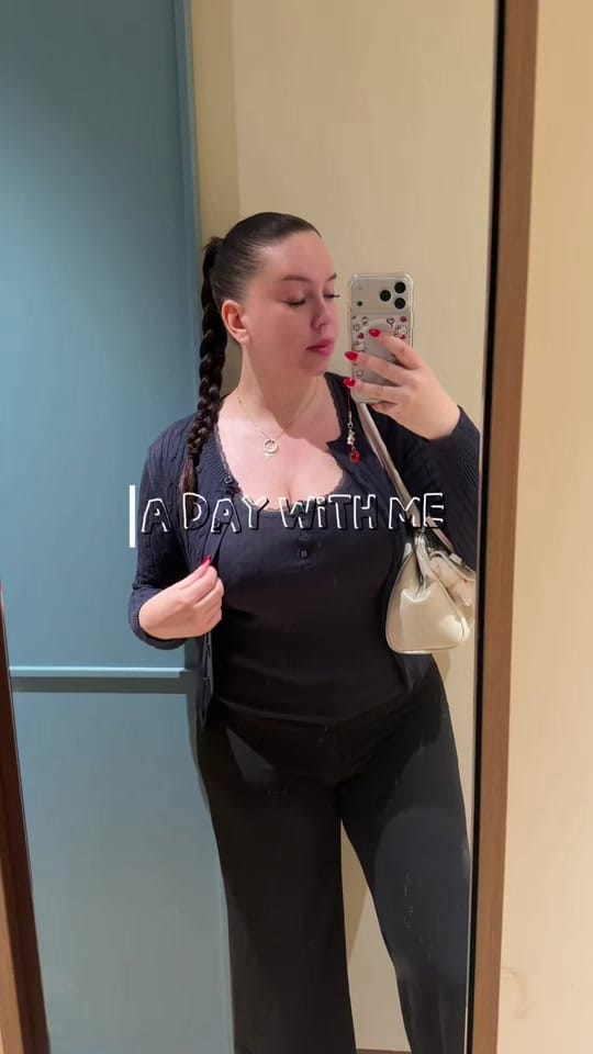 Post 2 by Haly ♡ on TikTok (video)
