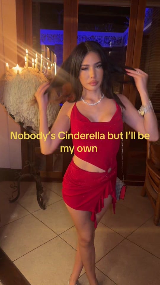 Post 2 by Xandra santana ✨ on TikTok (video)