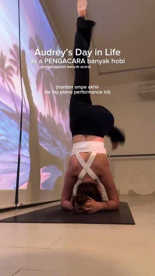 Post 8 by Audrey Grace on TikTok (video)