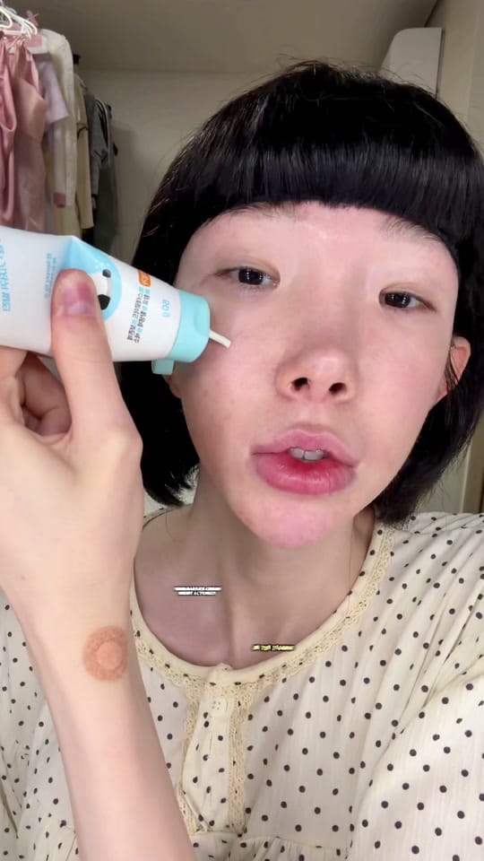 Post 3 by Lisa Yo on TikTok (video)