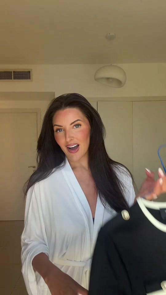 Post 2 by Jennifer Campbell on TikTok (video)