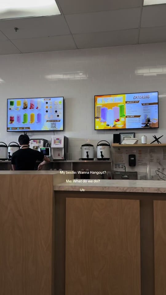 Post 1 by Stef on TikTok (video)
