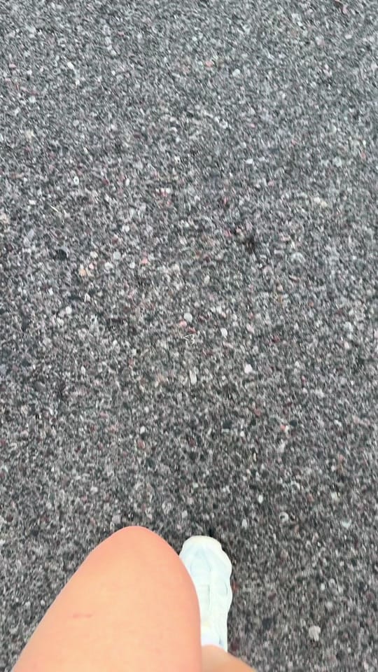 Post 3 by Stef on TikTok (video)
