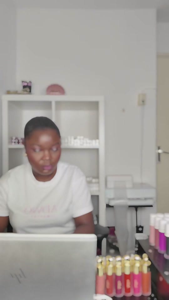 Post 2 by Anita Asante| BEAUTY FOUNDER on TikTok (video)