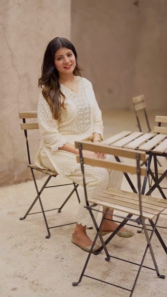 Post 10 by Aashana Grover 🇦🇪 on TikTok (video)