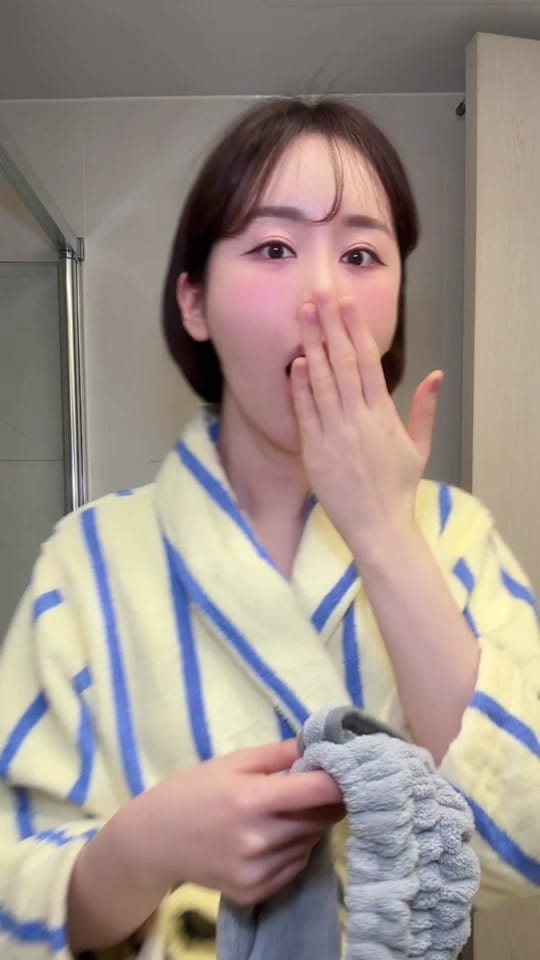 Post 8 by 드미 on TikTok (video)