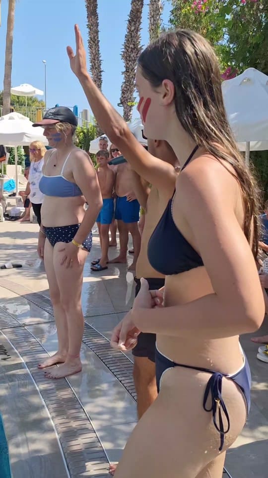 Post 10 by ENTERTAINMENT FUN WORLD on TikTok (video)