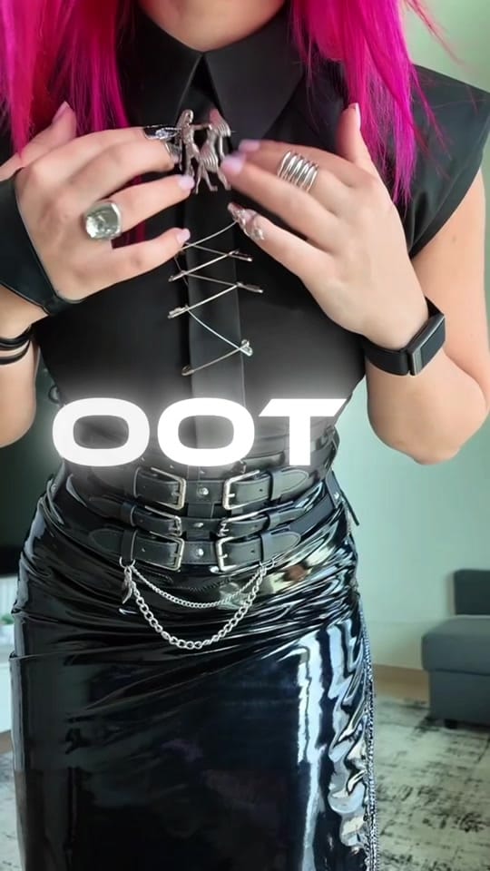 Post 7 by Kamila style on TikTok (video)