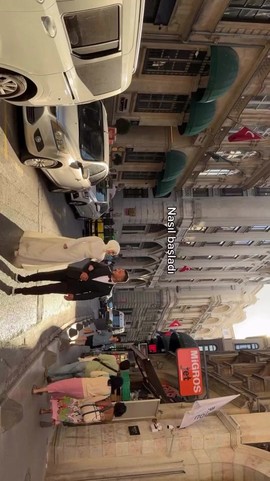 Post 1 by Zarif Film on TikTok (video)