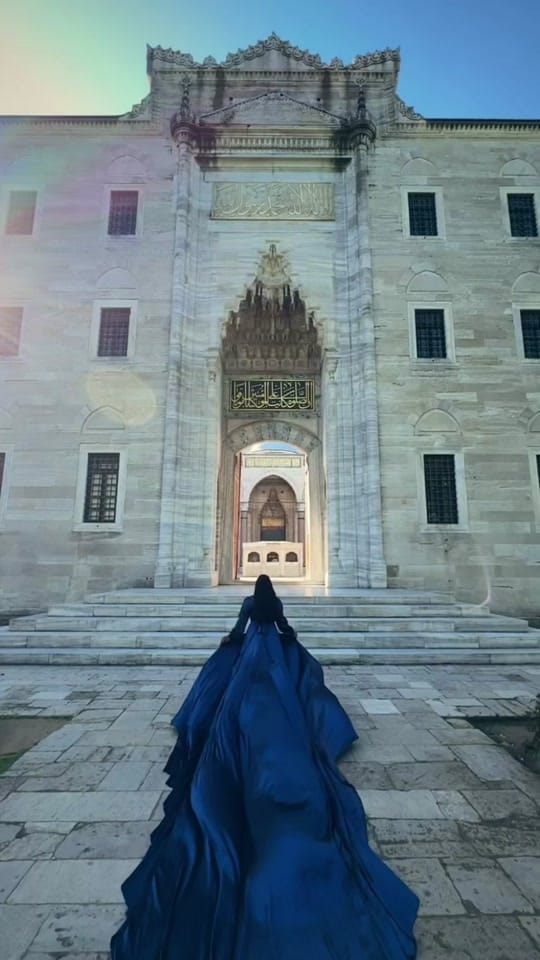 Post 7 by MertArt Photography on TikTok (video)
