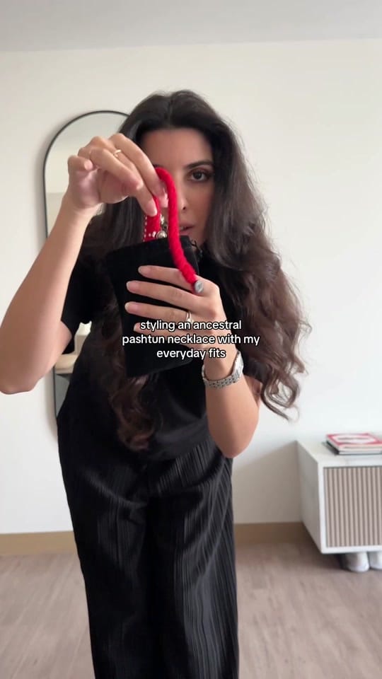 Post 10 by Zainab M Khan on TikTok (video)
